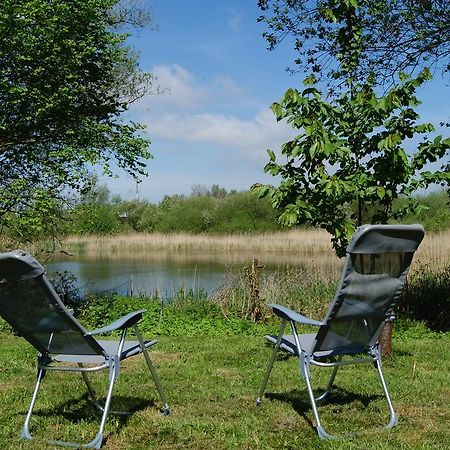 Ferienwohnungen Am Kleinen See Bergen Auf Rugen Buitenkant foto